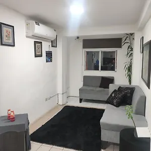 Departamento 2 Con Wifi, Agua Caliente Y Aire Acondicionado , Guayaquil Ecuador